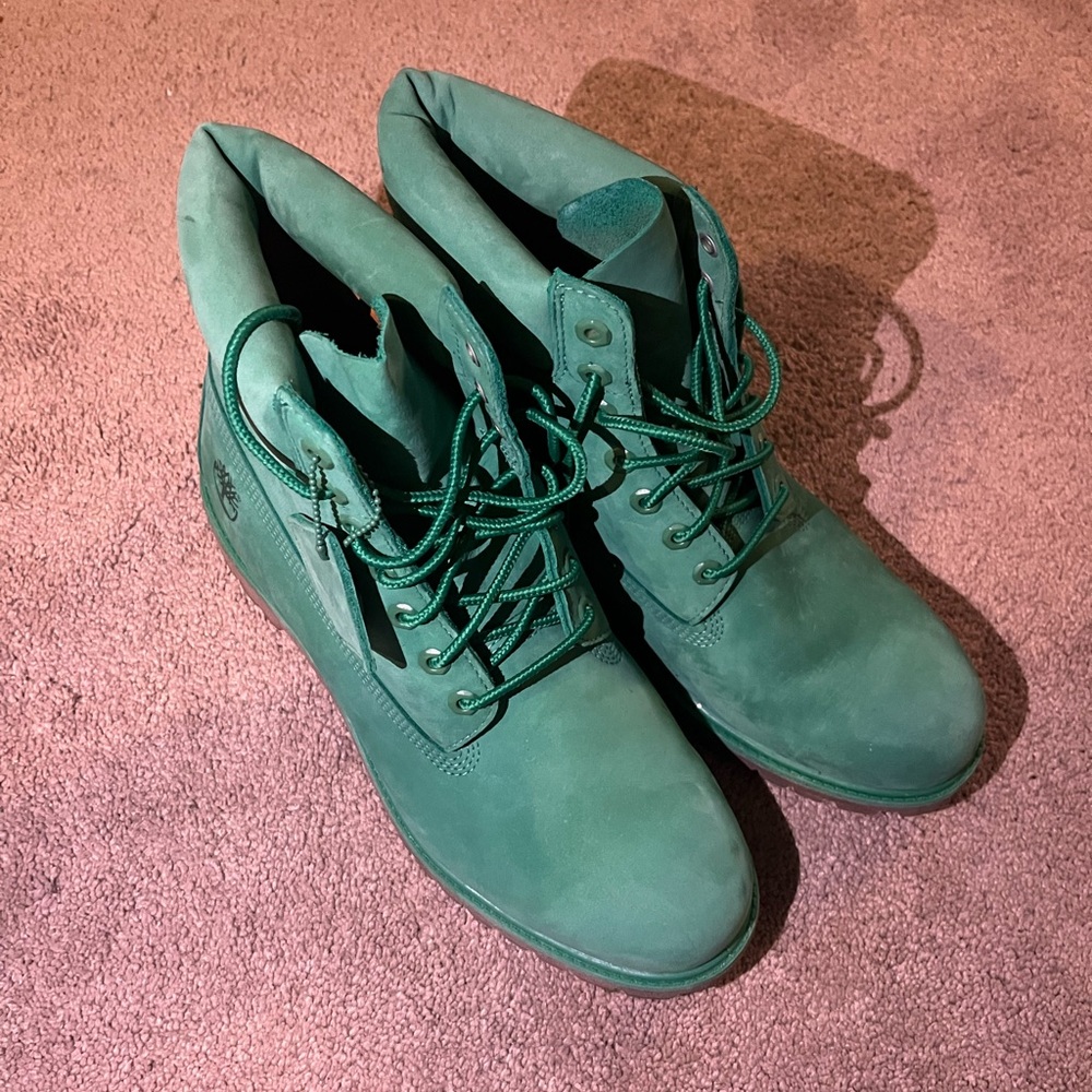 Timberland Green Nubuck Lace-Up Men's Boots - Picture 5 of 12